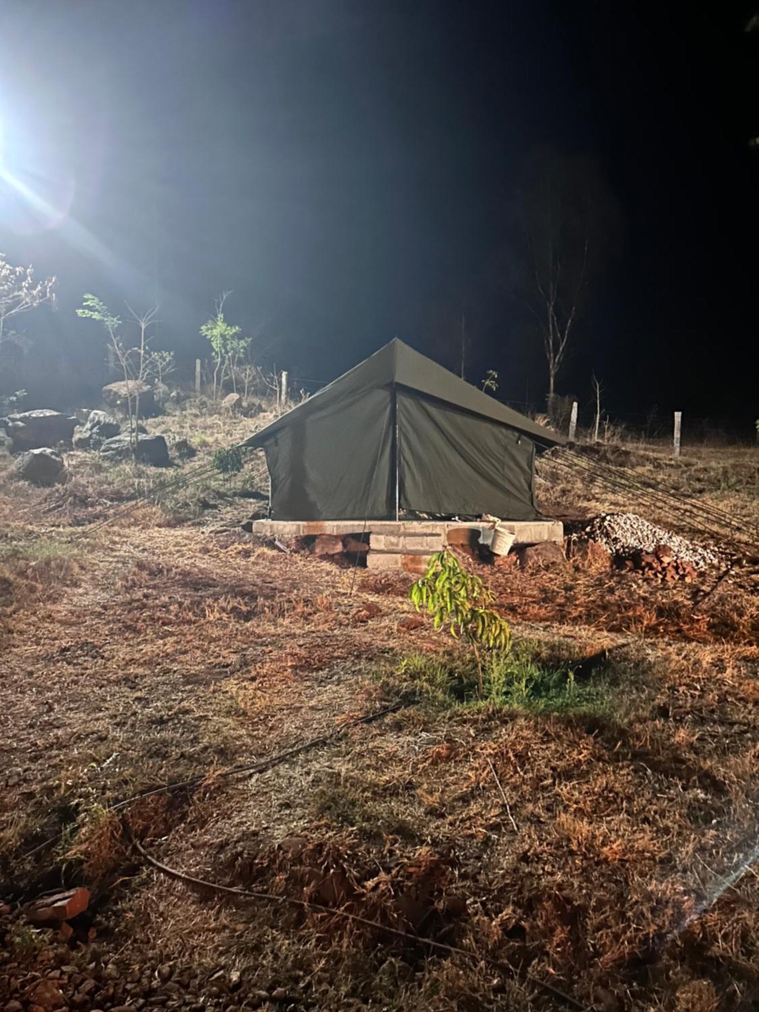 Wilderness Jungle Camp Hotel Malavalli Buitenkant foto